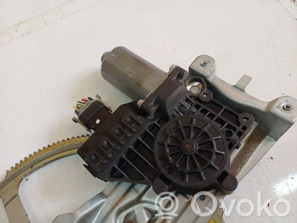 Opel Astra H Motor macara geam ușă față 