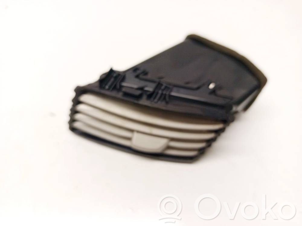 Lexus RX 300 Griglia di ventilazione centrale cruscotto 