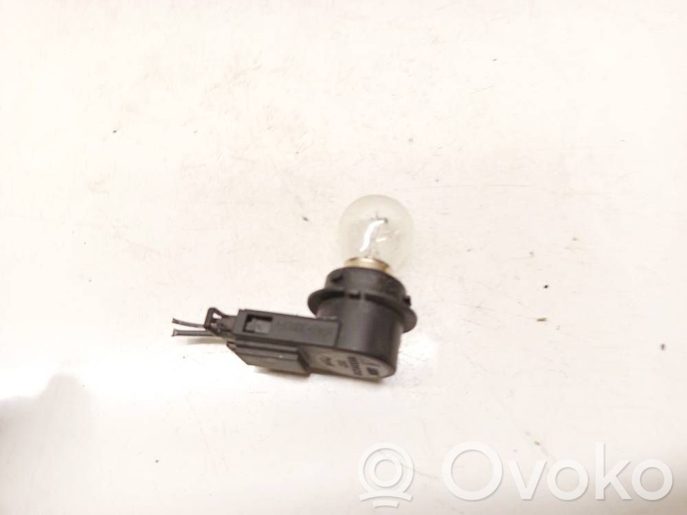 Volkswagen PASSAT B6 Parte del faro