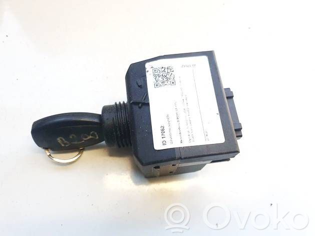 Mercedes-Benz B W245 Contact aprindere 