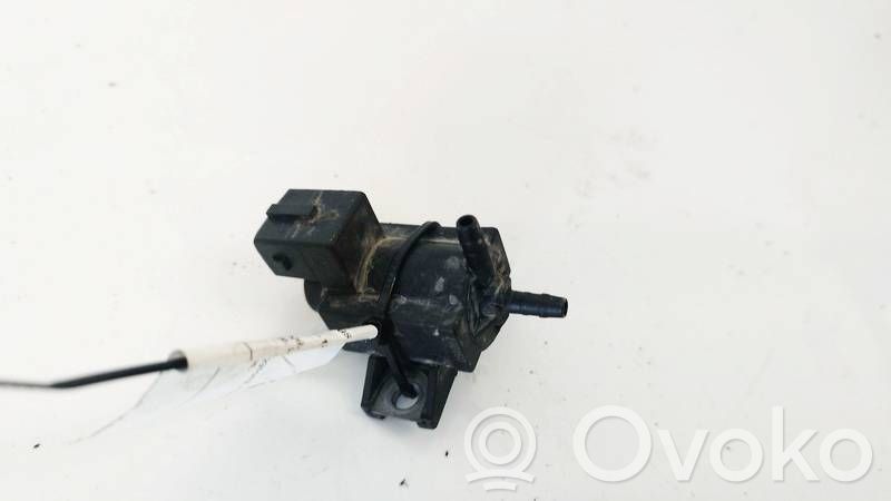 Toyota Avensis T270 Solenoid supapă turbosuflantă