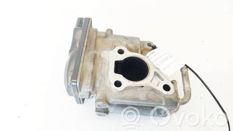 Toyota Avensis T270 Valvola a farfalla 