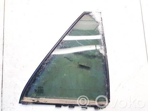 Toyota Avensis T250 Geam aerisire ușă spate 