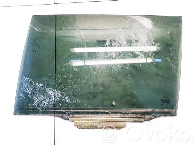 Toyota Avensis T250 Geam ușă spate 