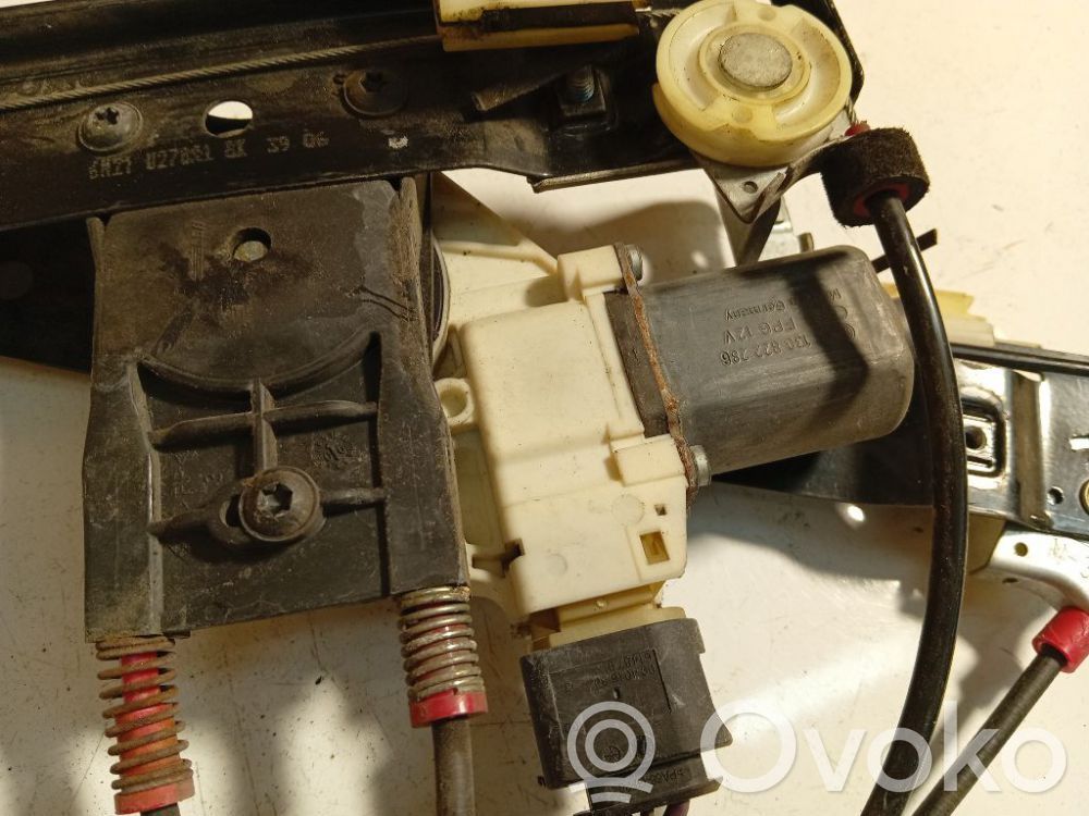 Motor macara geam ușă spate   0130822286,0130822286,0130822286