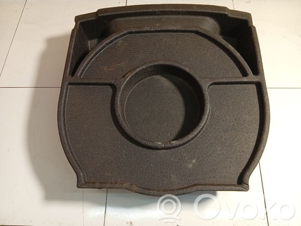 Opel Antara Garniture de section de roue de secours