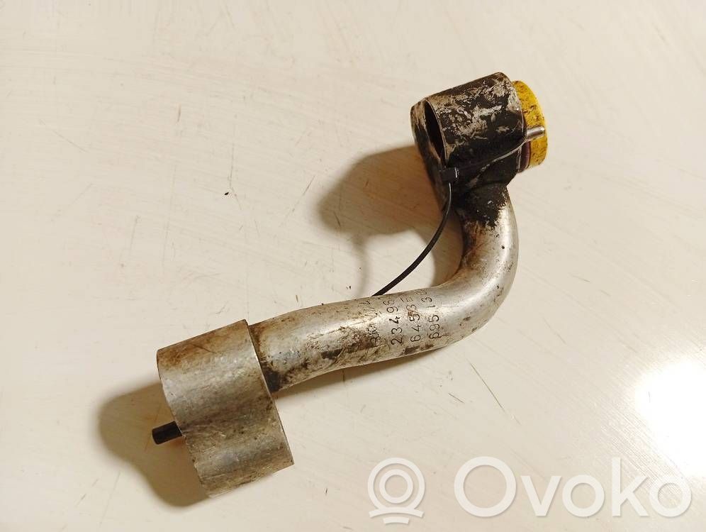 BMW 5 E60 E61 Ilmastointilaitteen putki (A/C) 
