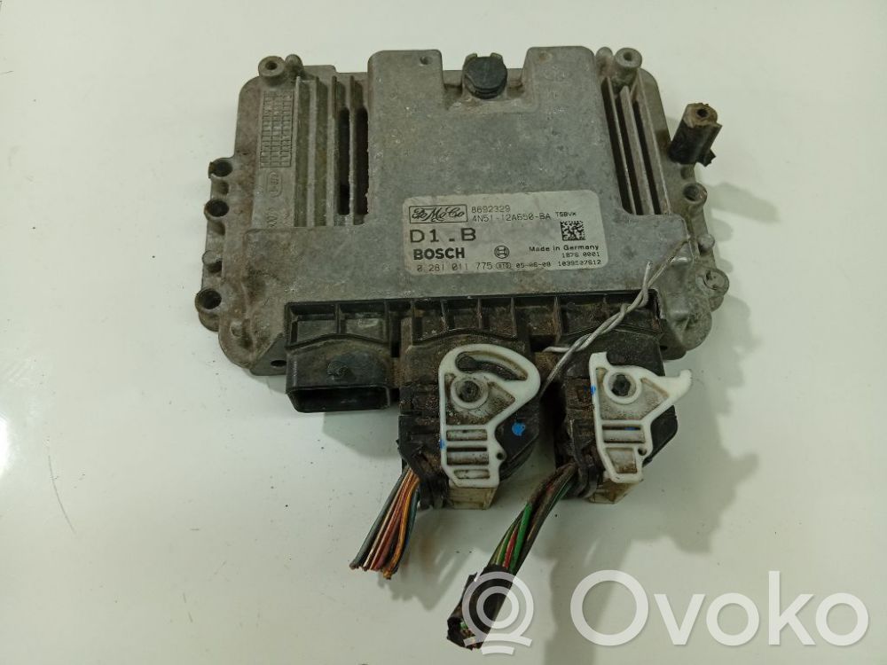 Unitate/modul de control motor   8692329,0281011775,4N5112A650BA,8692329