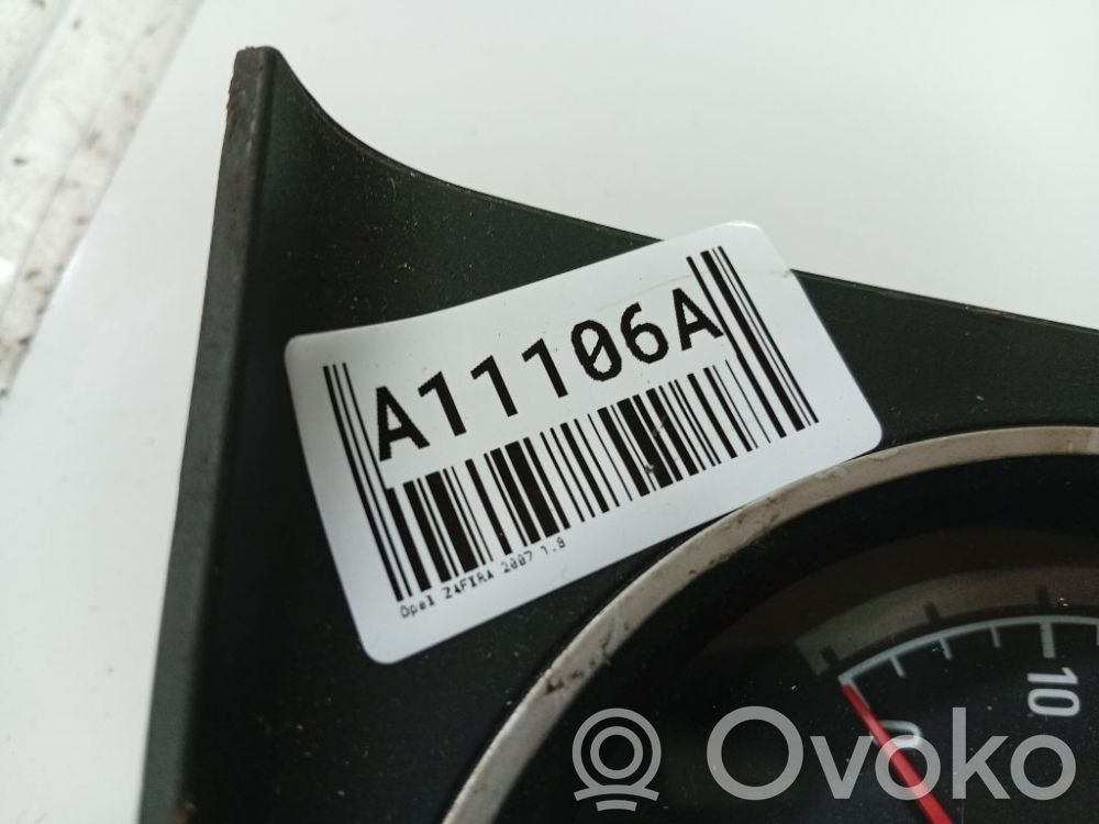 Opel Zafira B Nopeusmittari (mittaristo) 