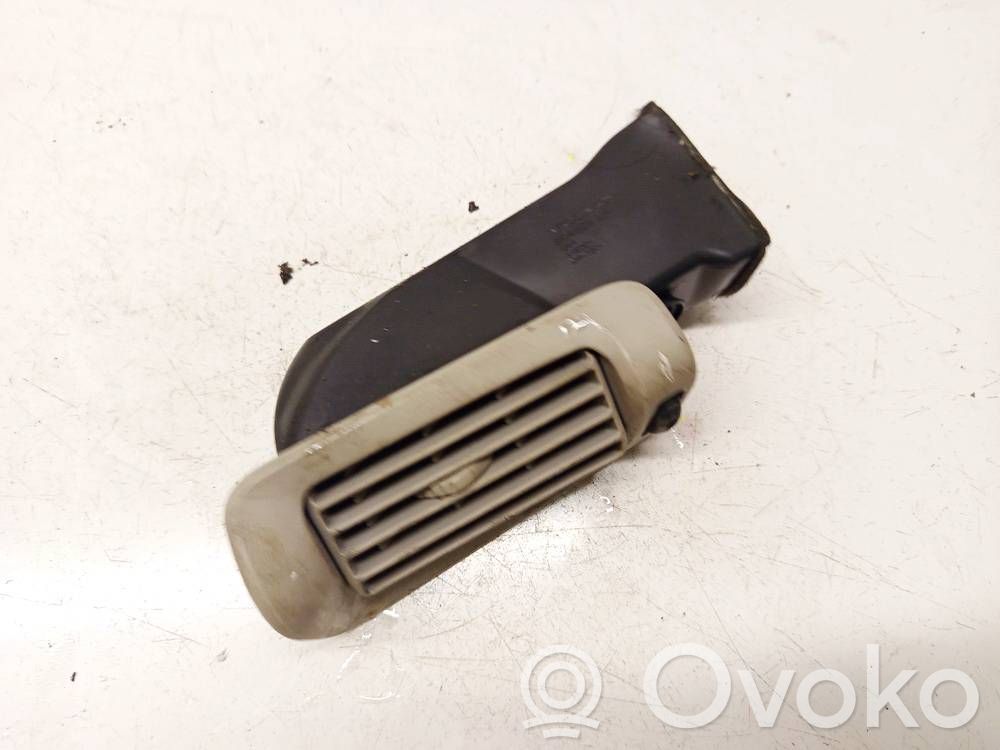 Grilă ventilație centrală   8641828,8641828