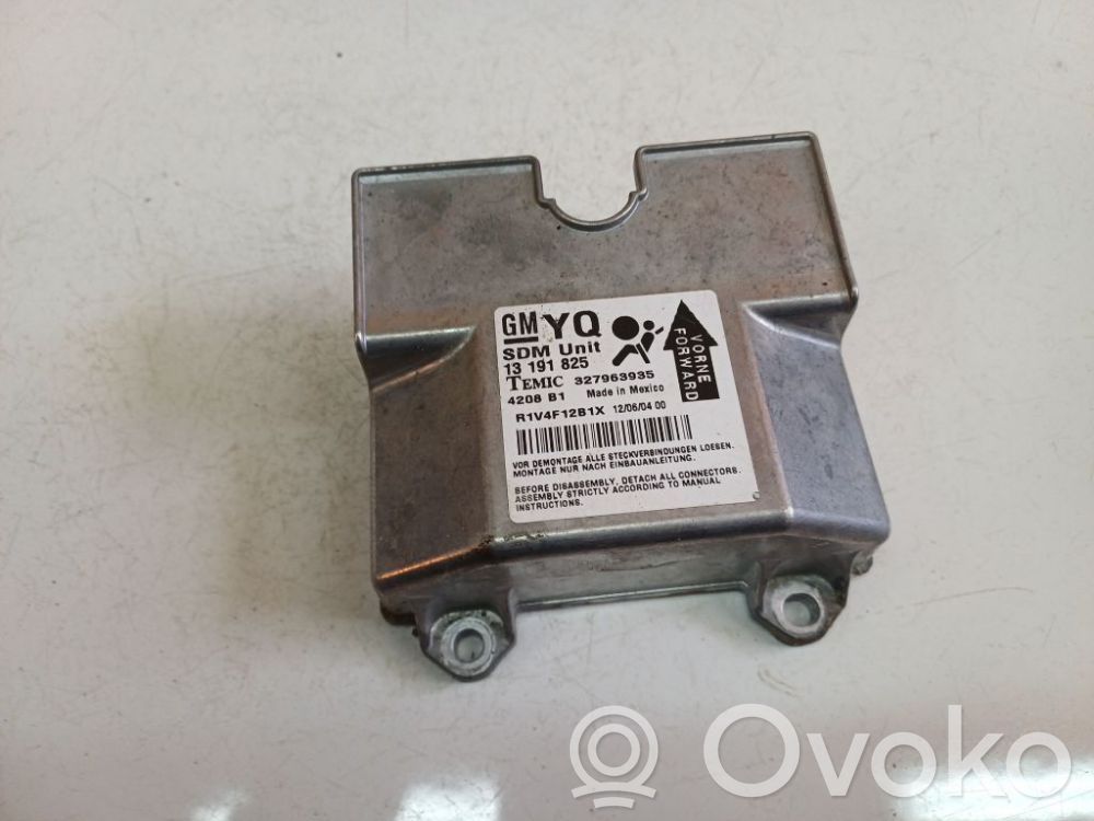 Sterownik / Moduł Airbag   13191825,13191825,327963935,4208B1,R1V4F12B1X