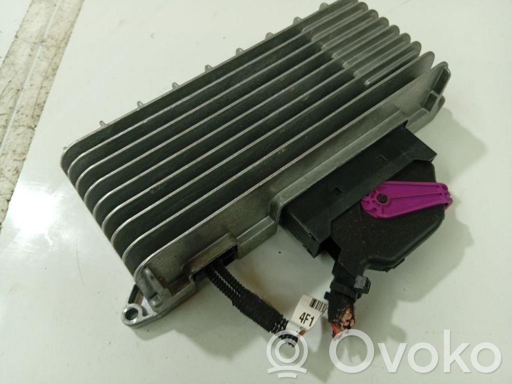 Audi A6 S6 C6 4F Amplificatore 