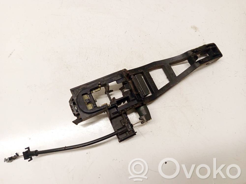 Ford Focus Manecilla externa puerta delantera 