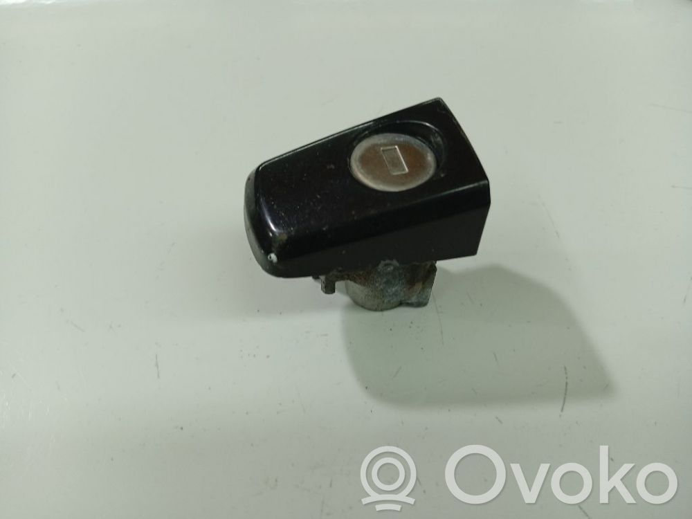 Opel Zafira B Broască ușă față (lângă mâner)