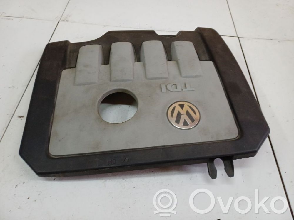 Volkswagen Touran I Capac protecție motor 