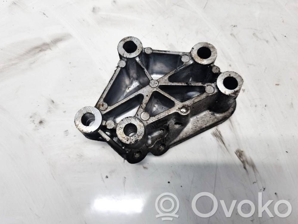 Volvo S40, V40 Suport motor 