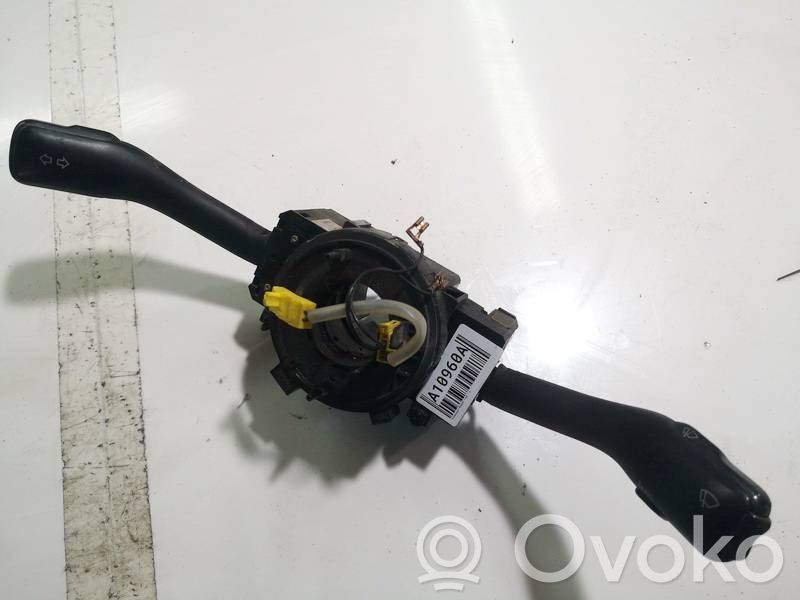 Volkswagen PASSAT B5 Manetka / Przełącznik kierunkowskazów wycieraczek