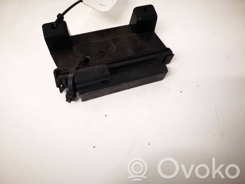 Capac antenă plafon (GPS)   5E08X0107,AH4215K603AA,5E08X0107,AH4215K603AA