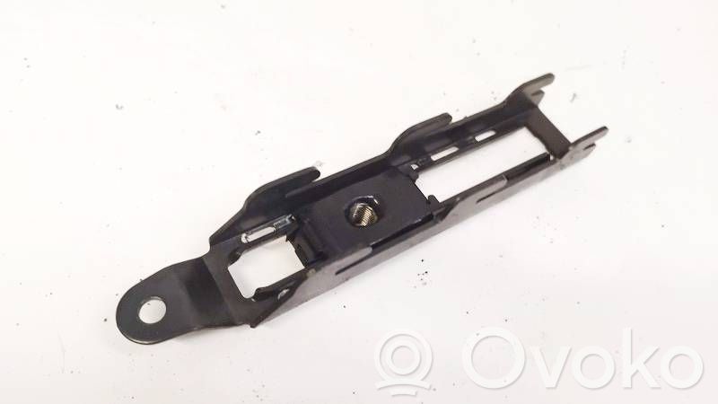 Skoda Praktik (5J8) Guida di regolazione della cintura di sicurezza