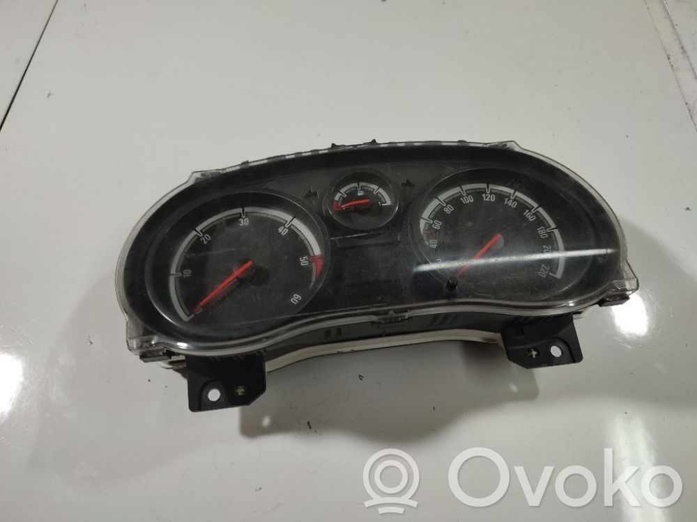 Opel Corsa D Velocímetro (tablero de instrumentos) 