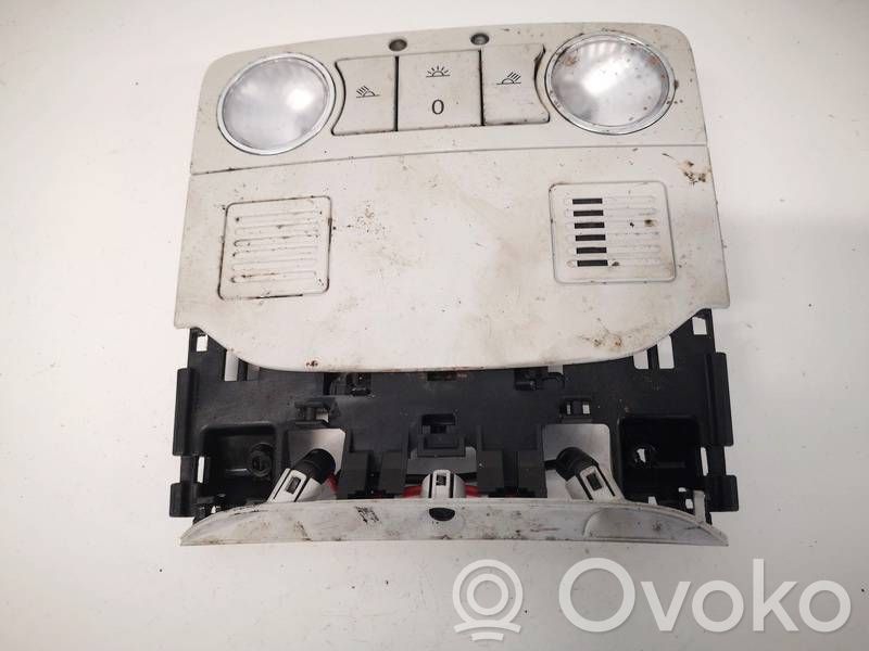 Luz del asiento delantero   5Q0951171,5Q0951171