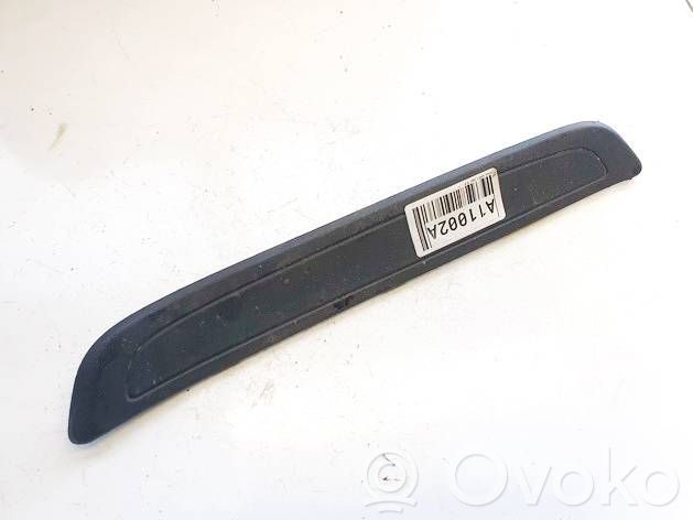 Toyota Auris 150 Capac prag spate