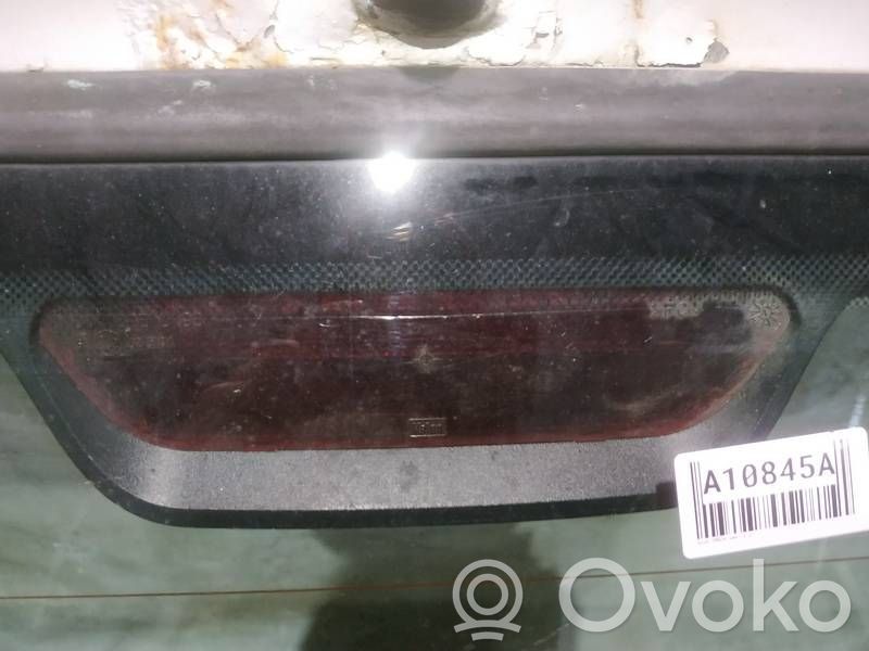 Opel Omega B2 Troisième feu stop