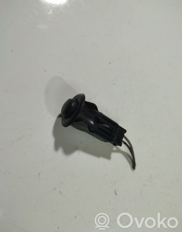 Chrysler 300 - 300C Comutator deschidere hayon 