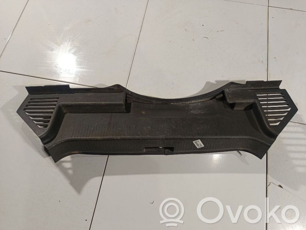 Opel Astra H Inne elementy wykończenia bagażnika 