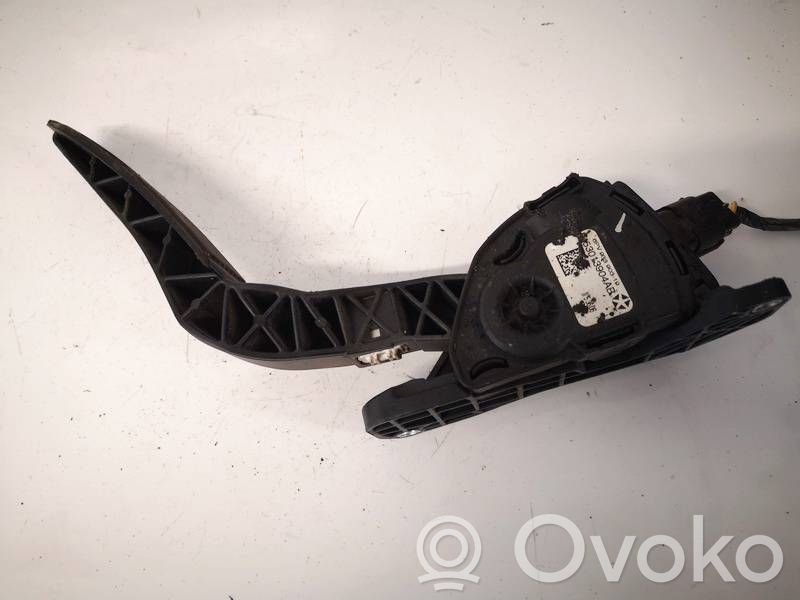 Jeep Grand Cherokee (WK) Accelerator throttle pedal 