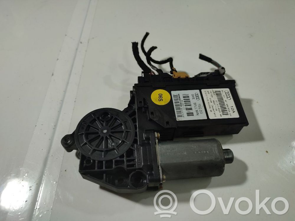 Audi A8 S8 D3 4E Motor del regulador de la ventanilla de la puerta delantera 