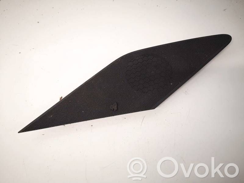 Sivukaiuttimen suoja   10C858122,10C858122