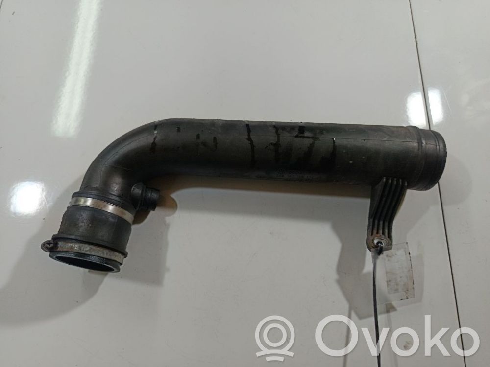 Volkswagen PASSAT CC Furtun/conductă intercooler