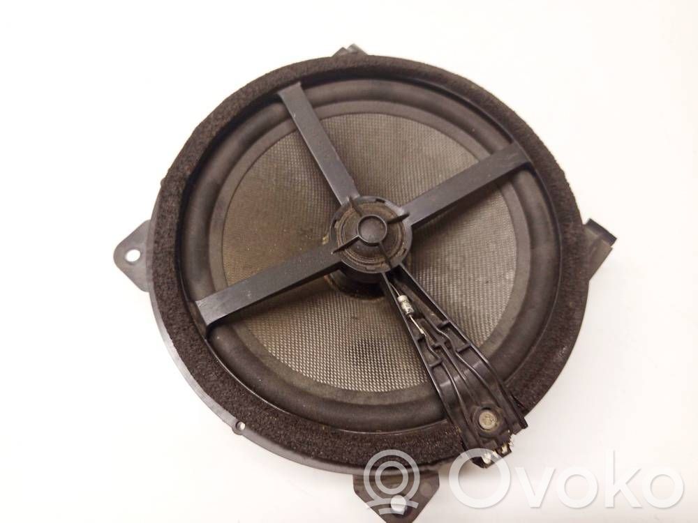 Volvo S60 Etuoven kaiutin 