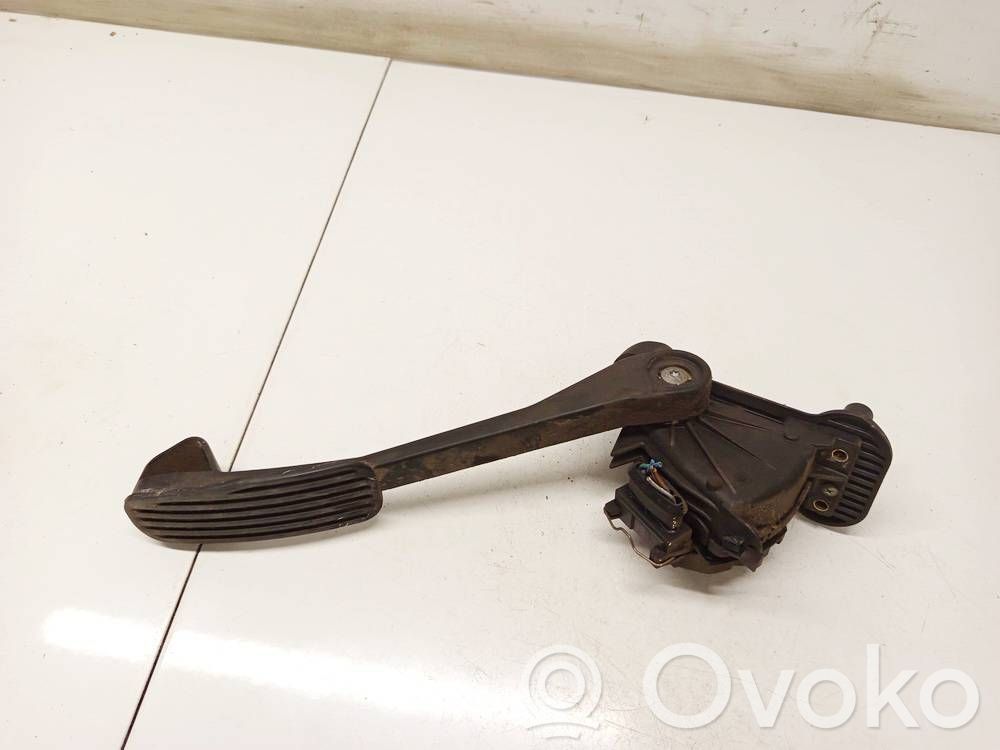 Volvo S60 Pedale dell’acceleratore 
