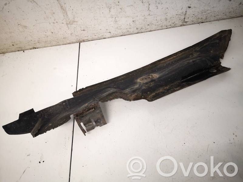 Volkswagen PASSAT B5.5 Altra parte esteriore 