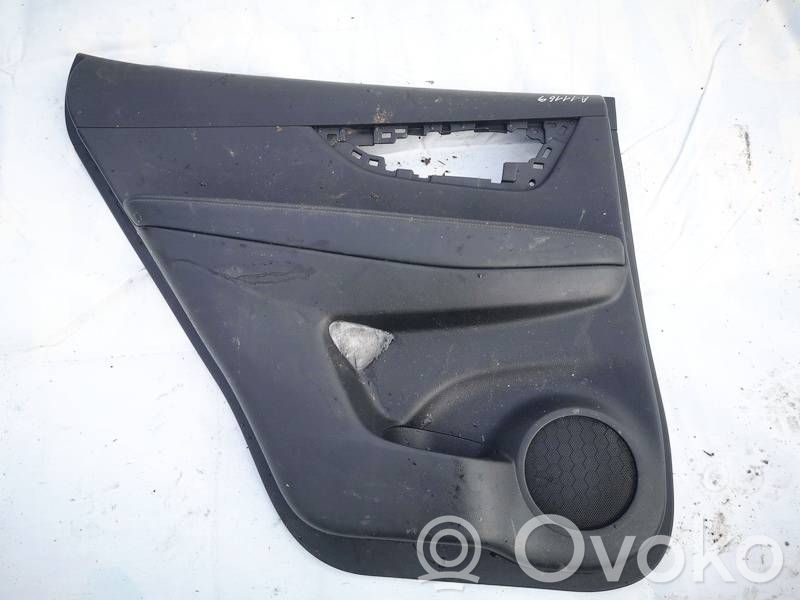 Nissan X-Trail T32 Rivestimento del pannello della portiera posteriore 