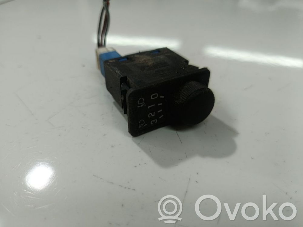 Nissan Primera Comutator control nivel faruri 