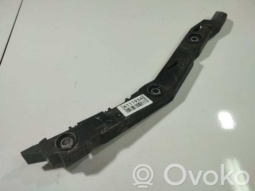 Citroen C4 I Picasso Staffa di rinforzo montaggio del paraurti anteriore 