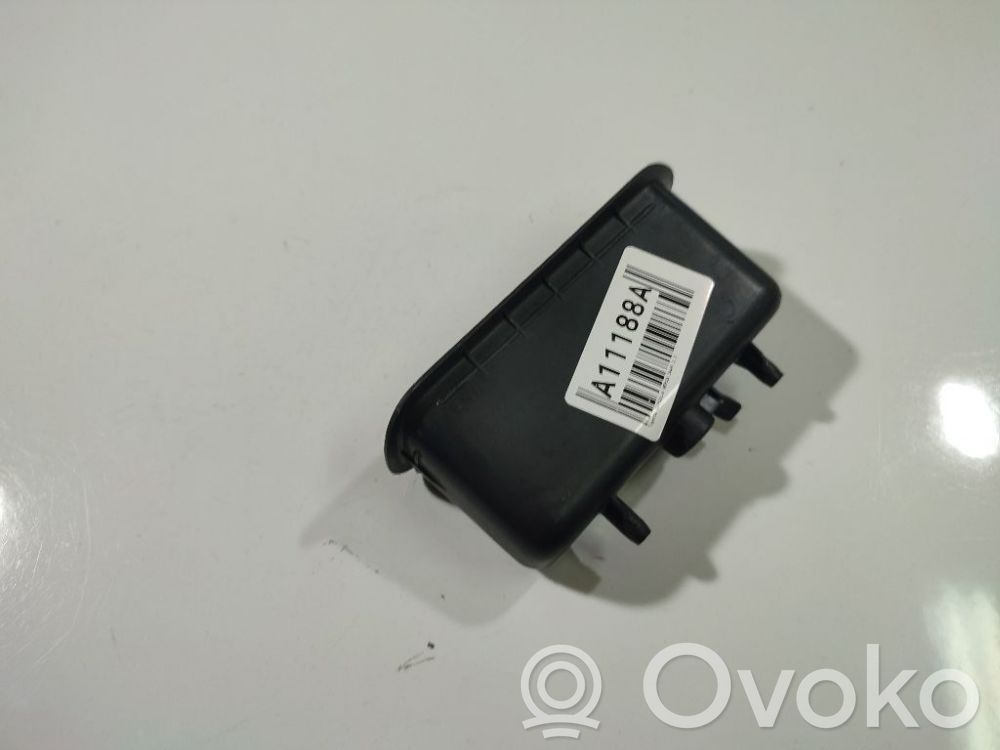 Toyota Corolla Verso AR10 Altra parte interiore 