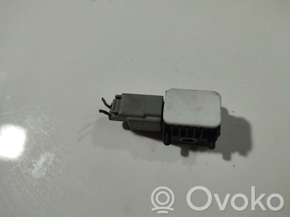Ford Focus Airbag deployment crash/impact sensor 