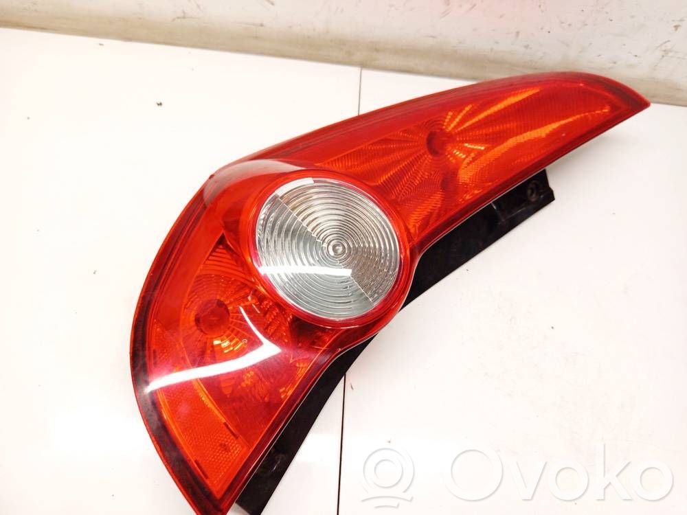 Opel Agila B Lampă spate în caroserie 