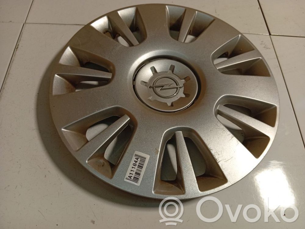 Opel Astra H Kołpaki nieoryginalne R16 