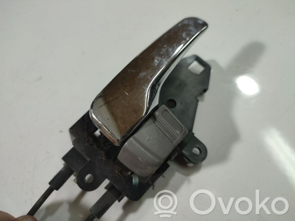 Mitsubishi Grandis Maniglia interna per portiera anteriore 