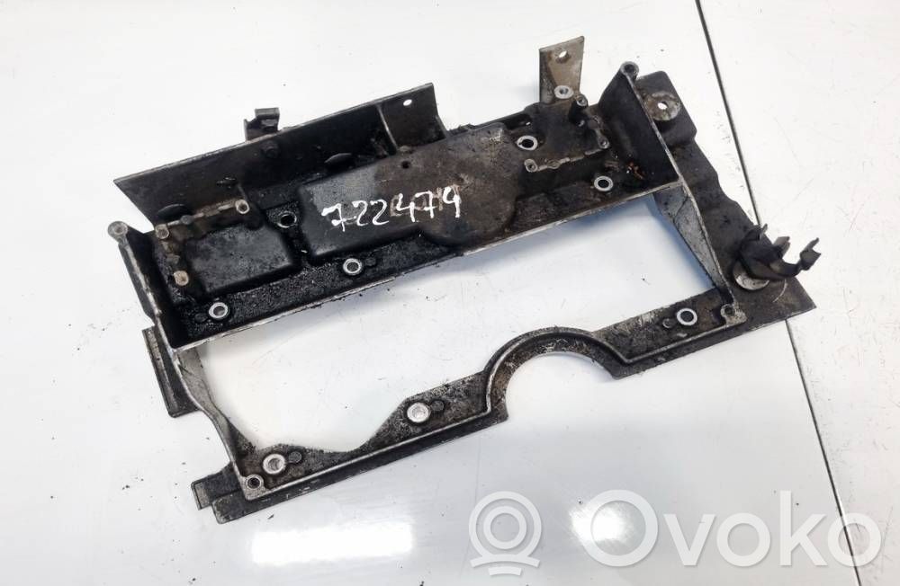 Volvo S40, V40 Rocker cam cover 