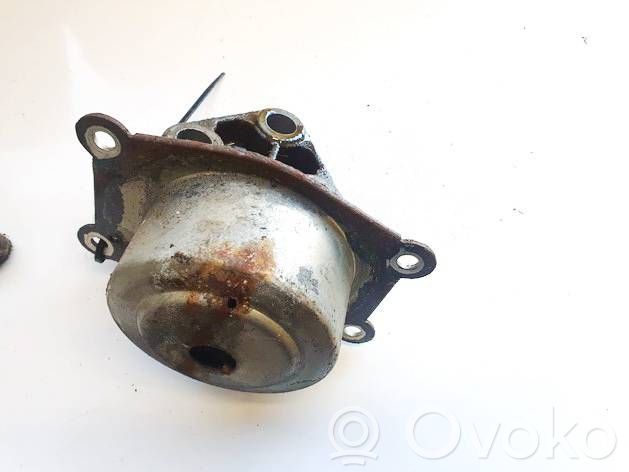 Opel Zafira A Supporto di montaggio del motore 