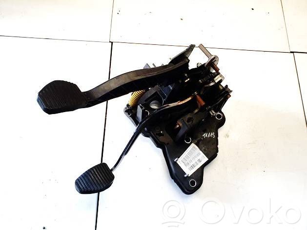 Peugeot 508 Pedal de embrague 