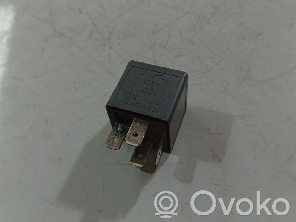 Muu rele   141951253B,141951253B,V23134B52X227
