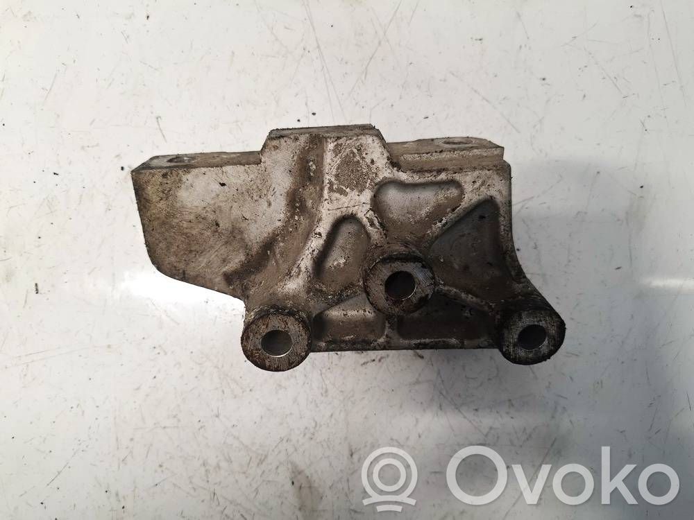 Chrysler Voyager Suport motor 