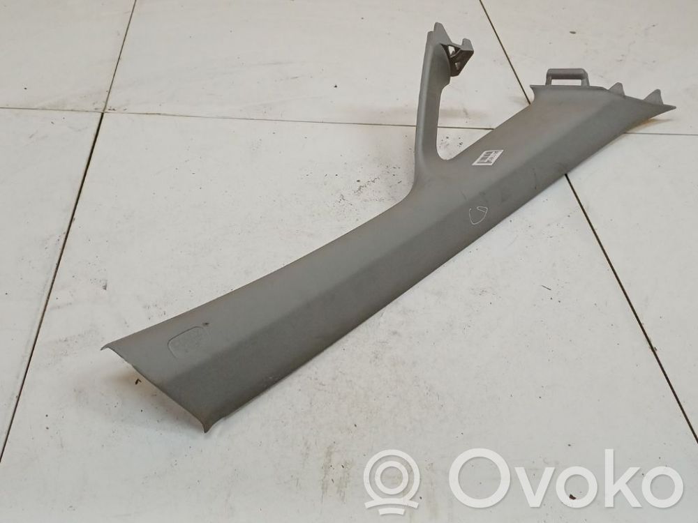 Osłona środkowa słupka / C   84101SNAA112,84101SNAA112,84101SNAA112